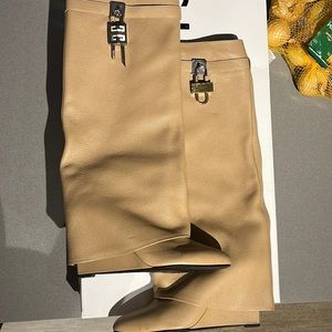 Give church shark boots